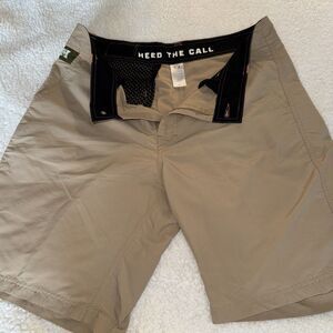 Howler Brothers Men's Heed the Call - Horizon Shorts - Khaki Sz 31- Preowned
